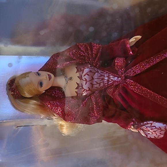 Vtg (2003) Holiday Celebration Barbie - Picture 2 of 8